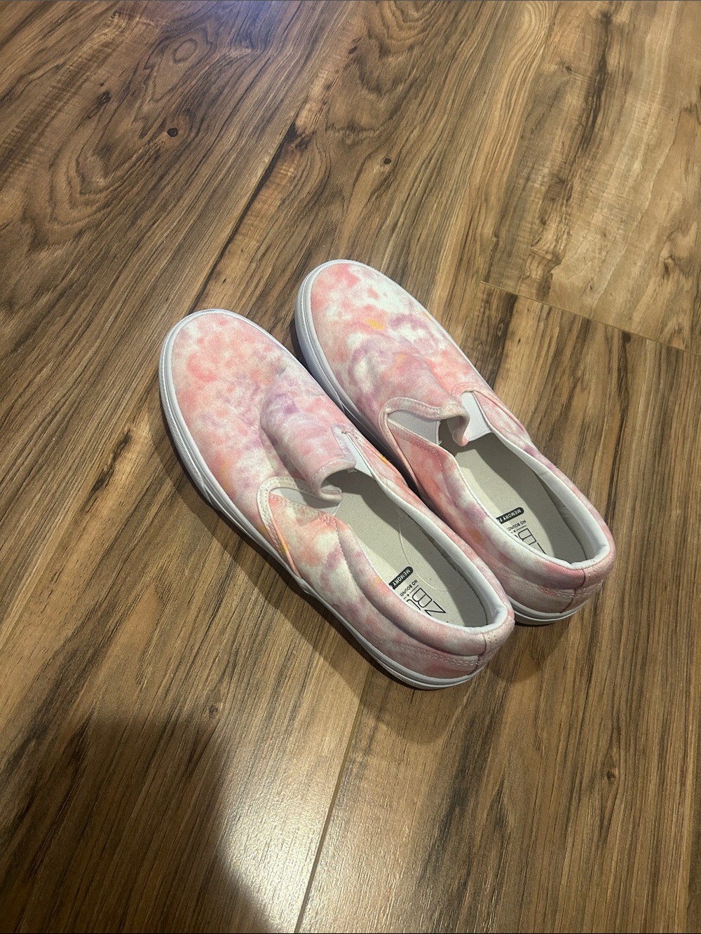 No Boundaries Pink Tie-Dye Slip-On Sneakers